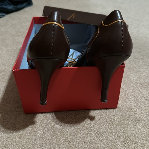 Vincent heels - Picture 5 of 6